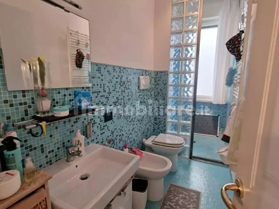 Immagine 13 di Appartamento in vendita  a Viareggio