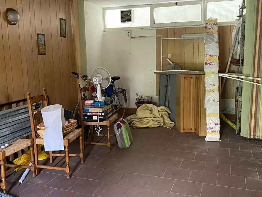 Immagine 15 di Appartamento in vendita  a Massa