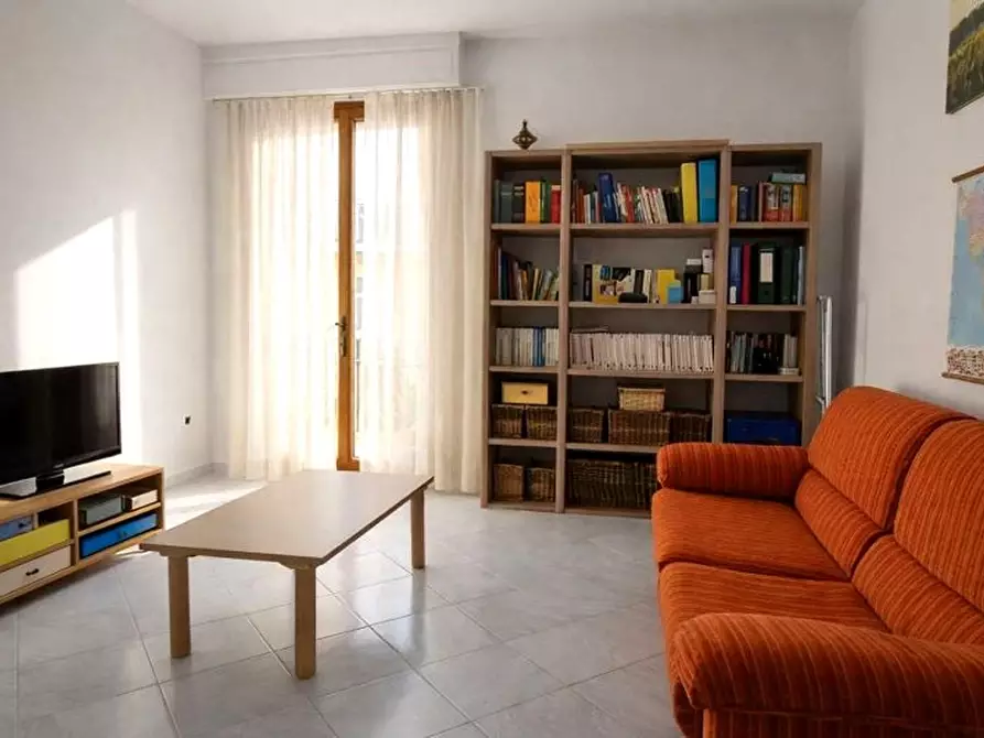 Immagine 1 di Appartamento in vendita  a Cascina