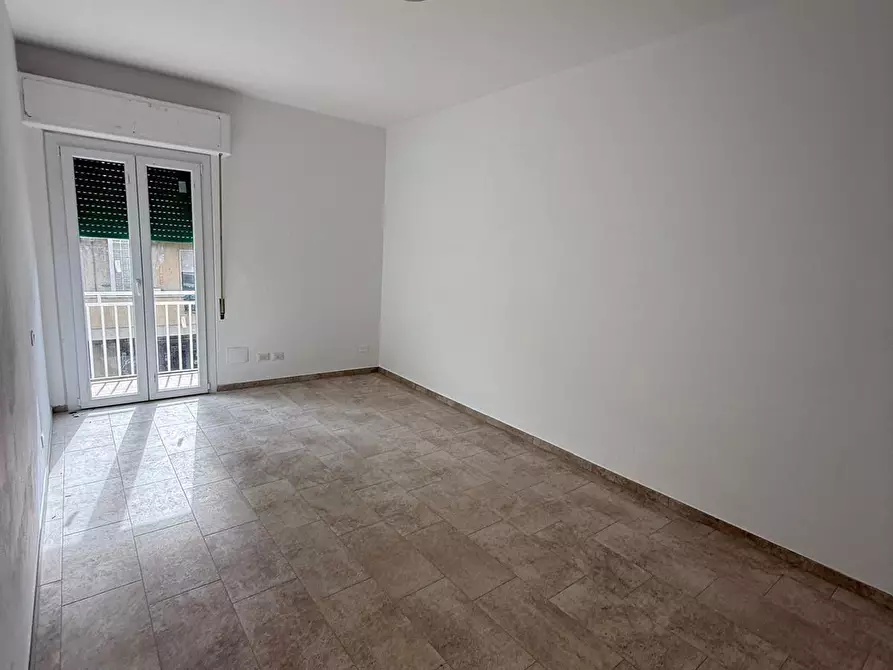 Immagine 4 di Appartamento in vendita  a Viareggio