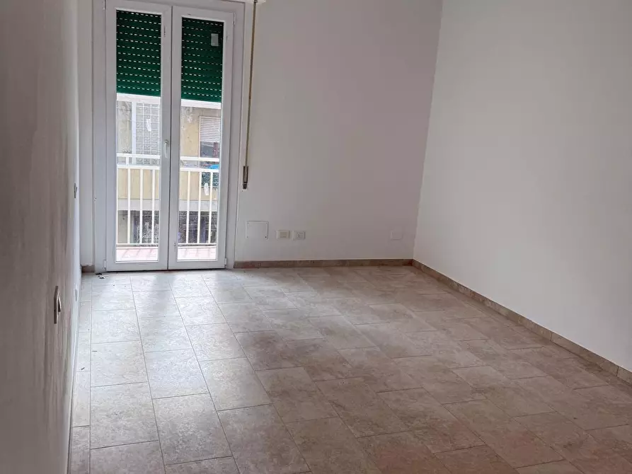 Immagine 1 di Appartamento in vendita  a Viareggio