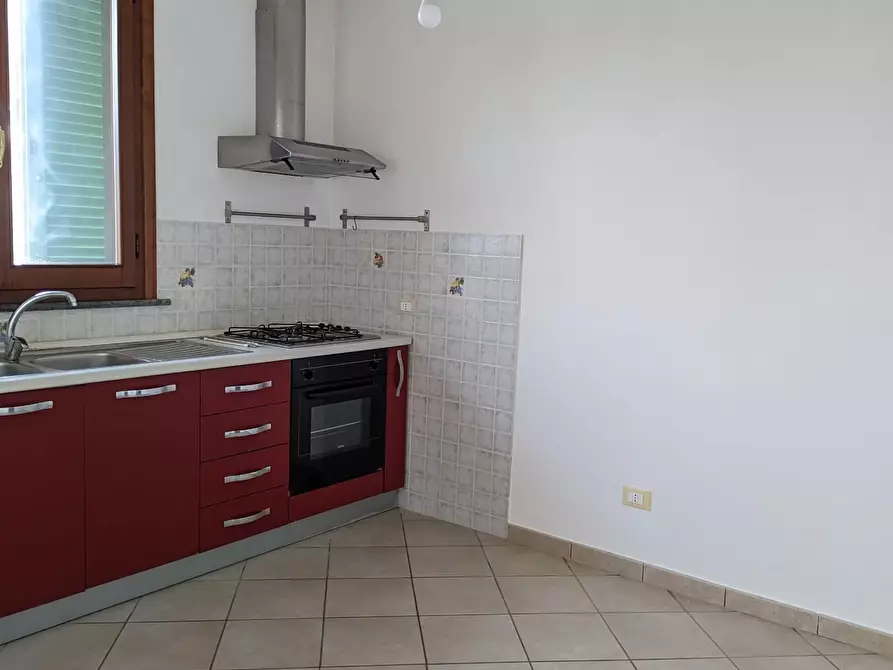 Immagine 8 di Appartamento in vendita  a Montopoli In Val D'arno