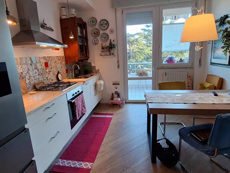 Immagine 6 di Appartamento in vendita  a Livorno