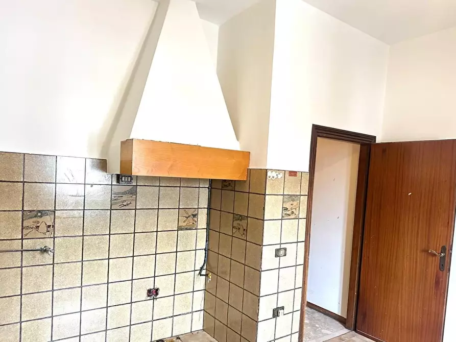 Immagine 13 di Appartamento in vendita  a Empoli