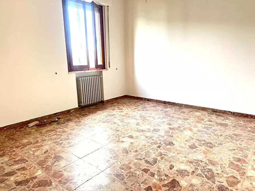 Immagine 24 di Appartamento in vendita  a Empoli