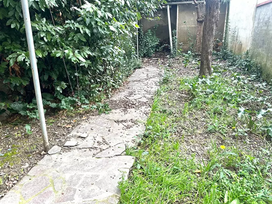 Immagine 1 di Appartamento in vendita  a Empoli