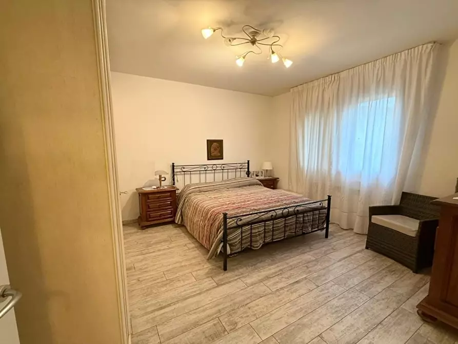 Immagine 15 di Villa in vendita  a Certaldo