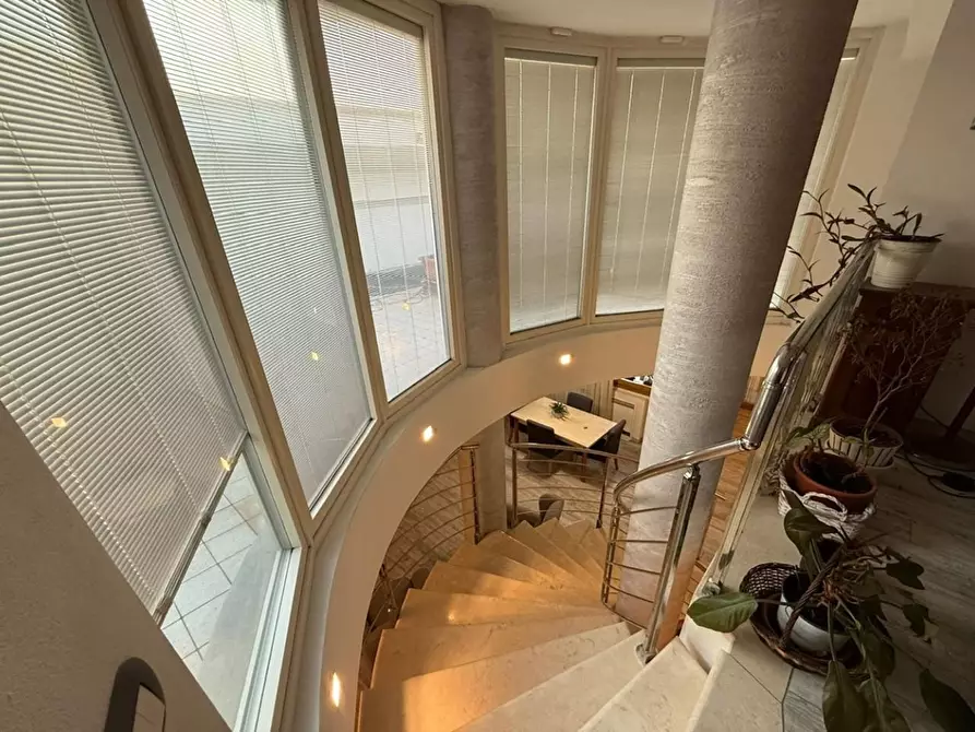 Immagine 28 di Villa in vendita  a Certaldo