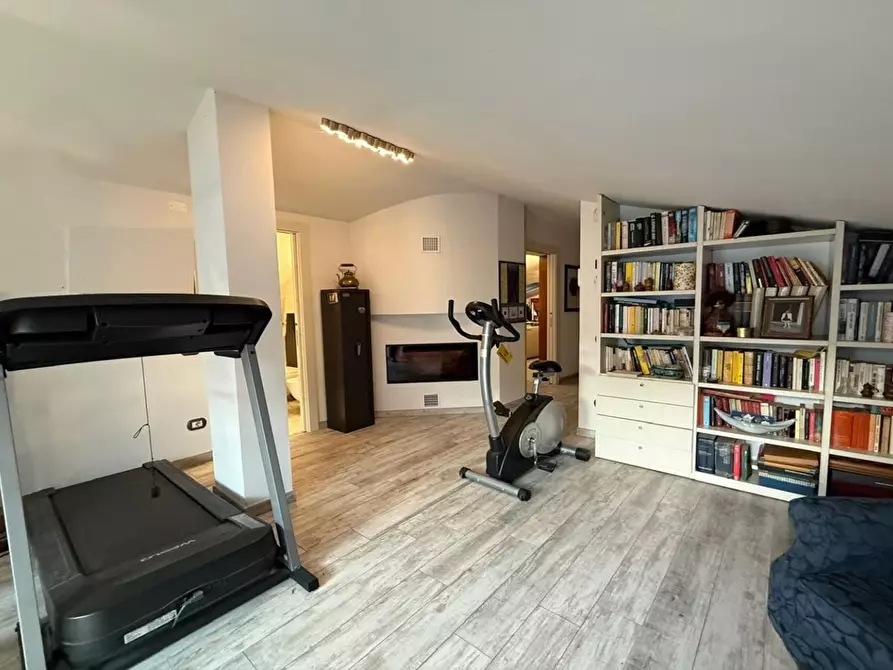 Immagine 27 di Villa in vendita  a Certaldo