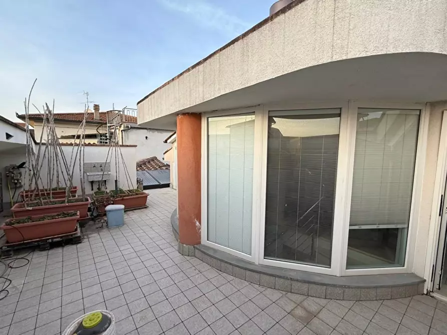 Immagine 25 di Villa in vendita  a Certaldo