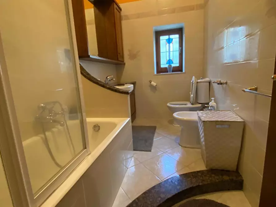 Immagine 15 di Appartamento in vendita  a Carrara