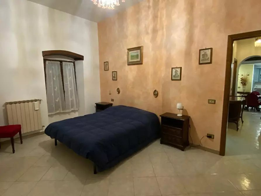 Immagine 12 di Appartamento in vendita  a Carrara