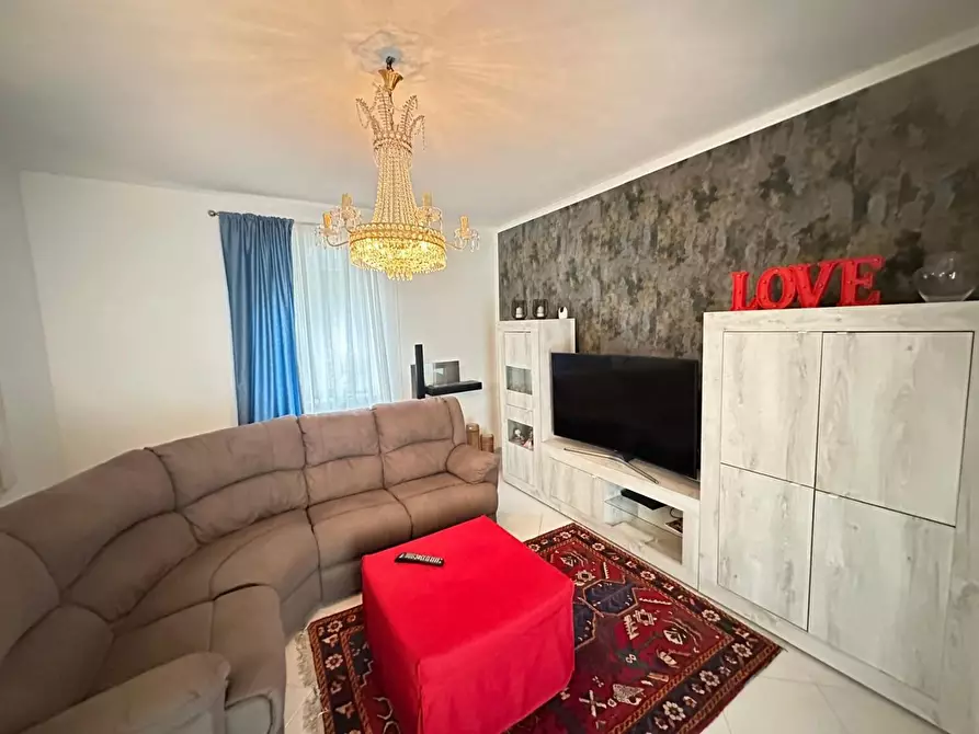 Immagine 10 di Terratetto in vendita  a Carrara