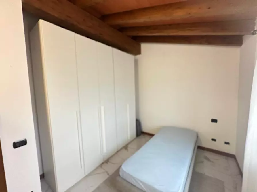 Immagine 25 di Terratetto in vendita  a Carrara