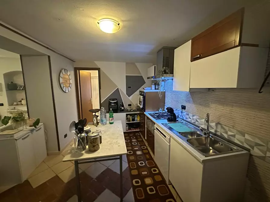 Immagine 38 di Terratetto in vendita  a Carrara