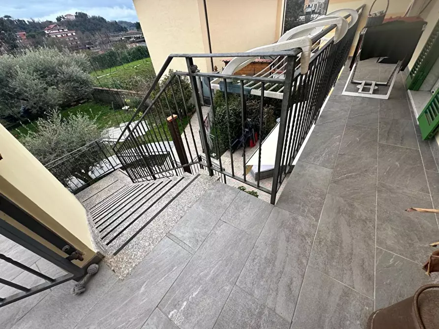 Immagine 32 di Terratetto in vendita  a Carrara