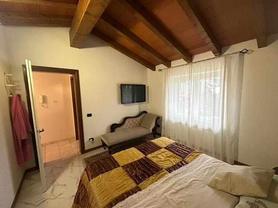 Immagine 23 di Terratetto in vendita  a Carrara