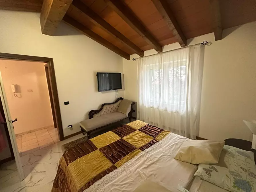 Immagine 22 di Terratetto in vendita  a Carrara