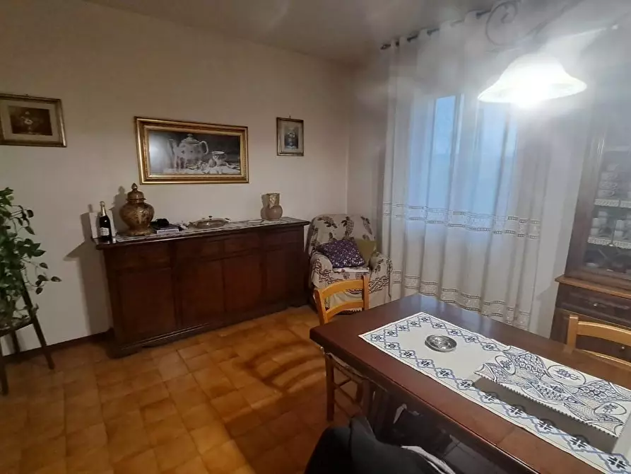 Immagine 11 di Appartamento in vendita  a Peccioli