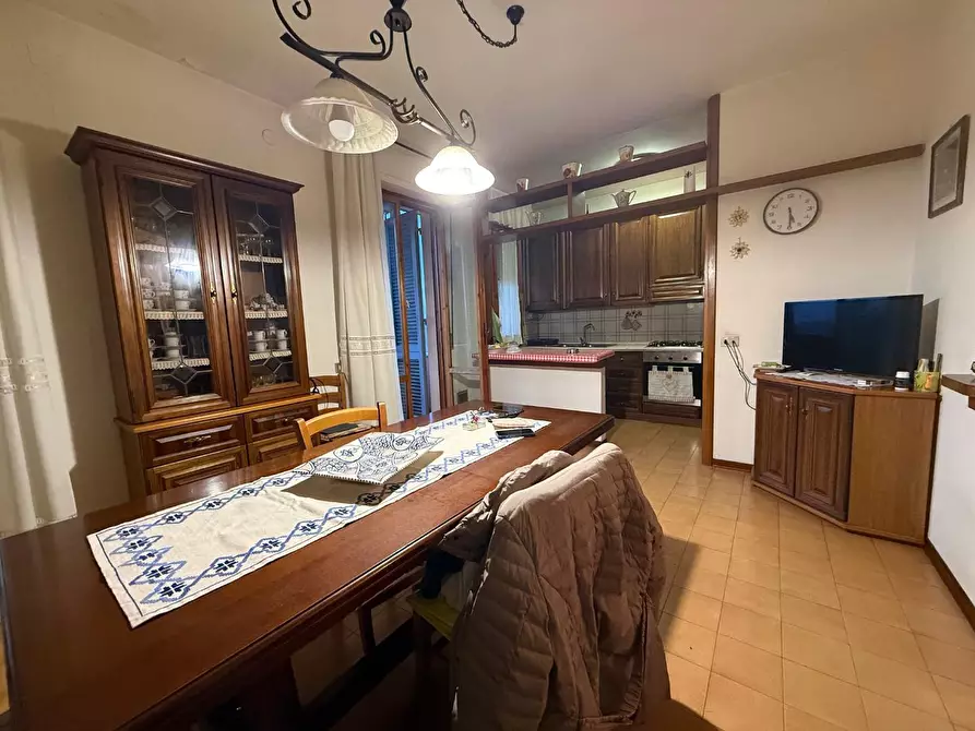 Immagine 9 di Appartamento in vendita  a Peccioli