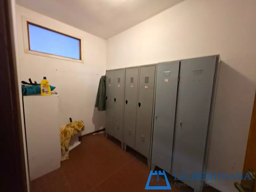 Immagine 16 di Attività artigianale in affitto  a Cerreto Guidi