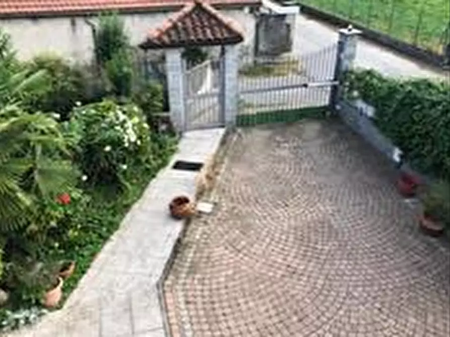 Immagine 6 di Villa in vendita  a Barbania