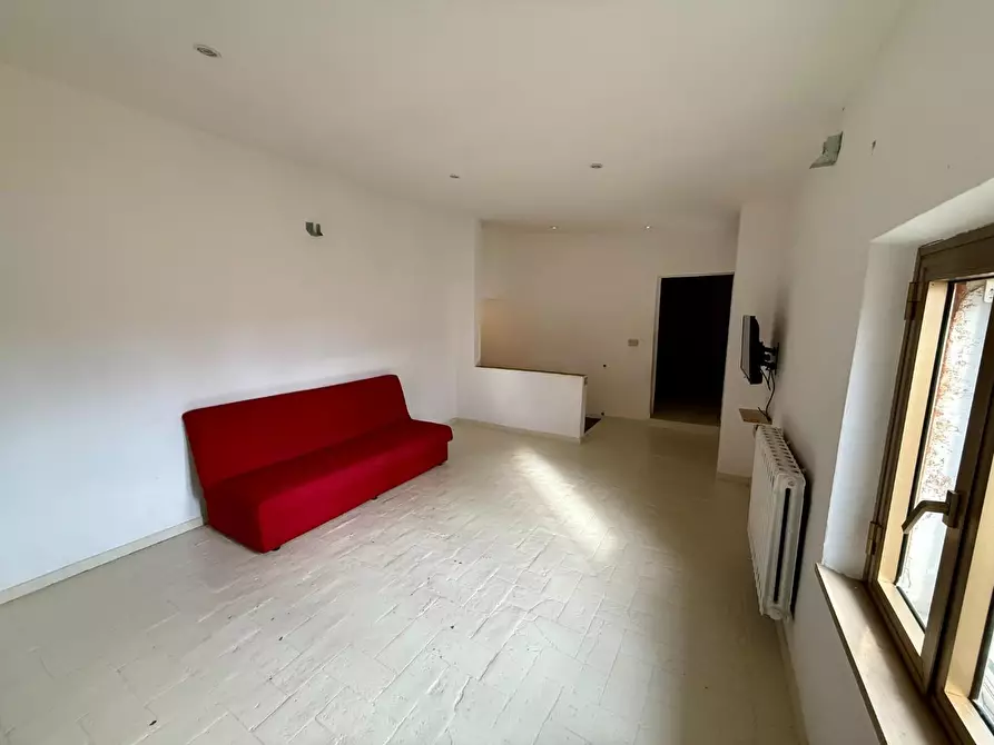 Immagine 34 di Terratetto in vendita  a Cascina