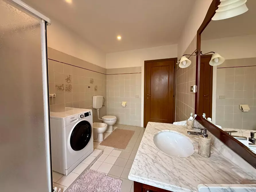 Immagine 30 di Terratetto in vendita  a Cascina