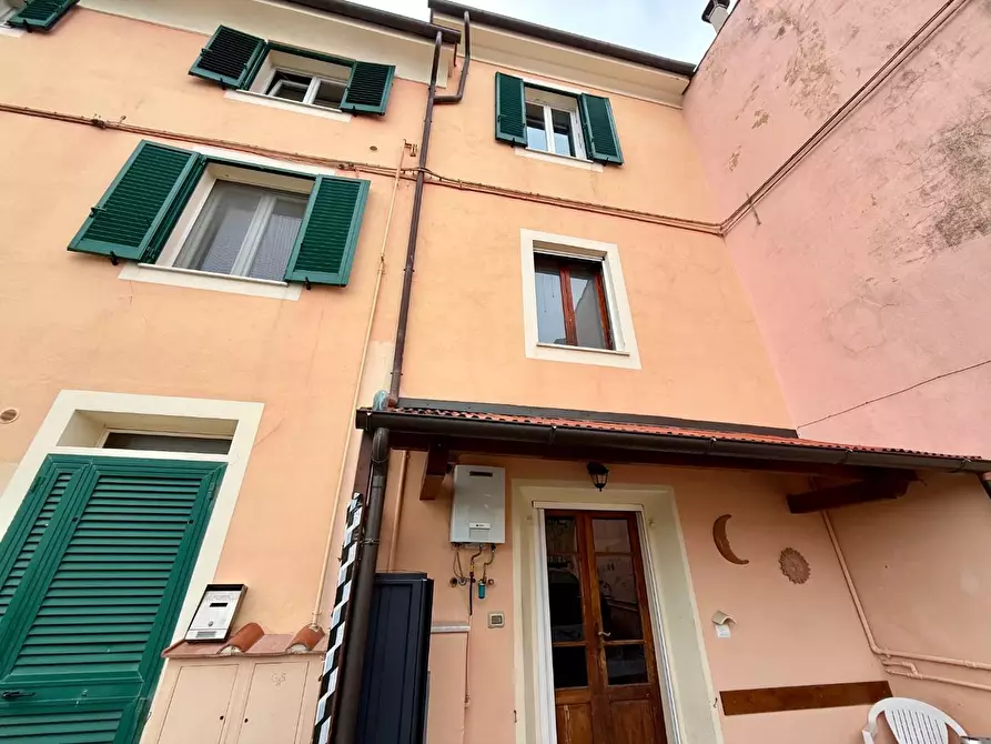 Immagine 2 di Terratetto in vendita  a Cascina