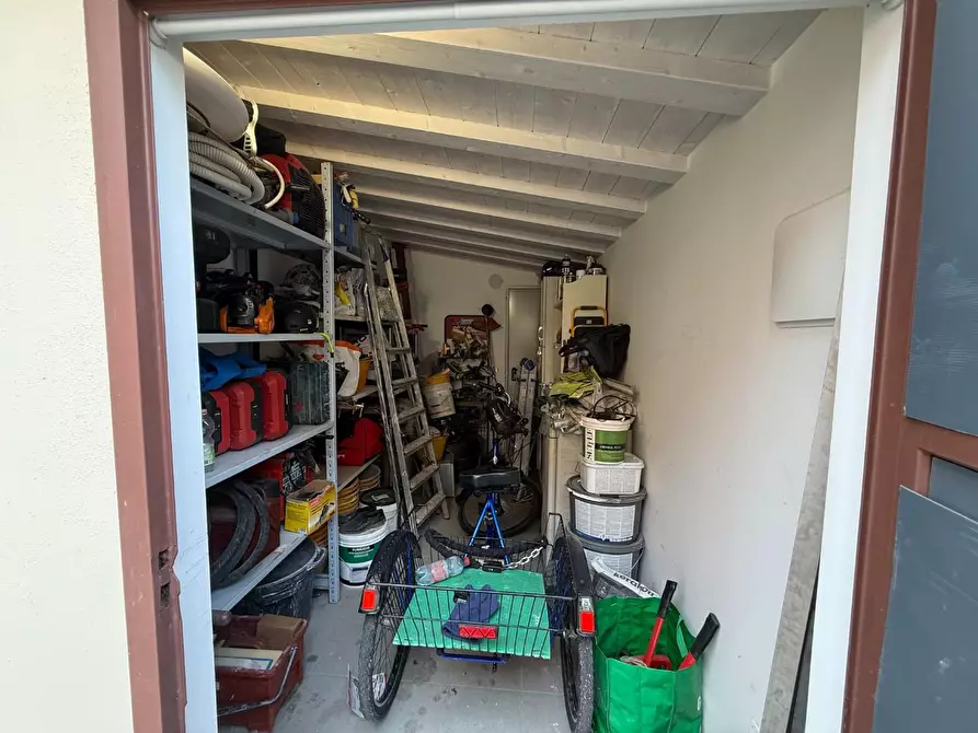 Immagine 39 di Terratetto in vendita  a Cascina