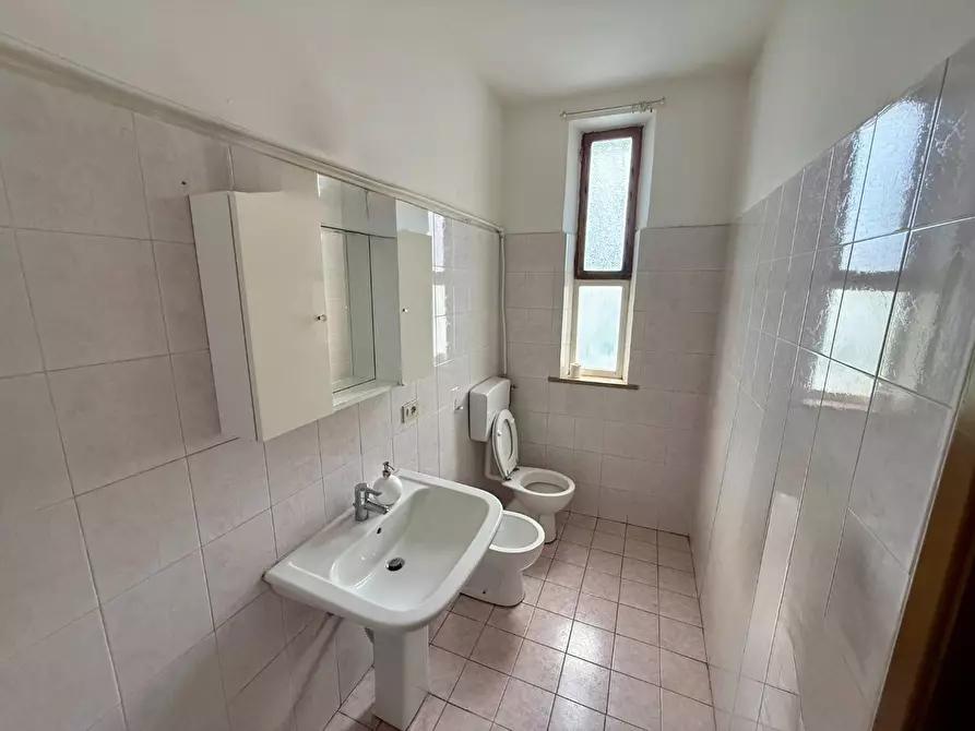 Immagine 13 di Terratetto in vendita  a Cascina