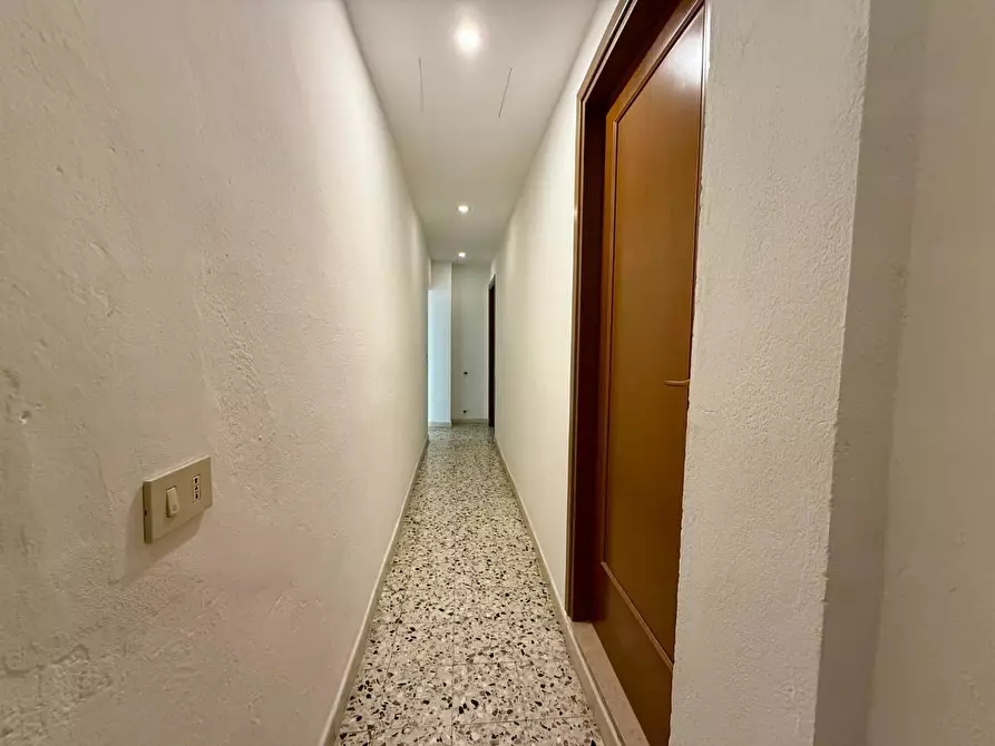 Immagine 25 di Terratetto in vendita  a Cascina