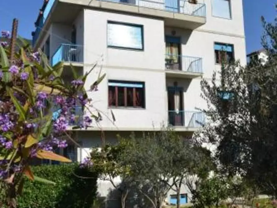 Immagine 5 di Mansarda in vendita  a Deiva Marina