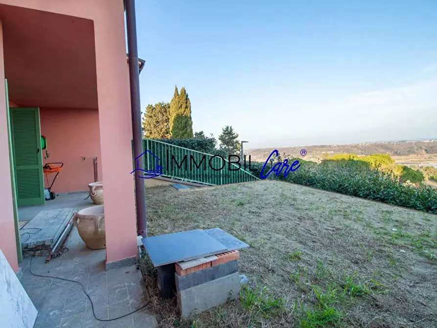 Immagine 31 di Appartamento in vendita  a Collesalvetti