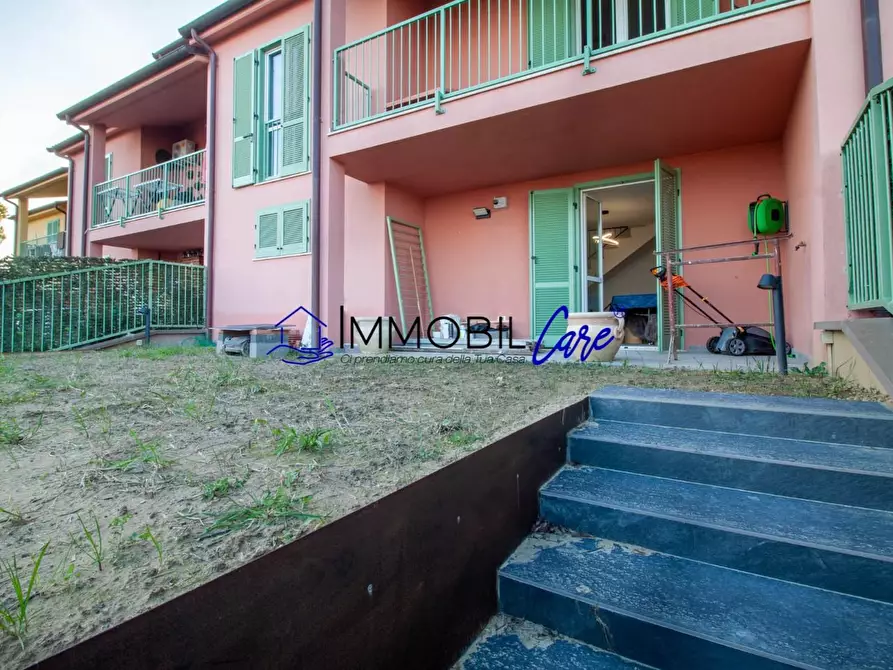 Immagine 33 di Appartamento in vendita  a Collesalvetti