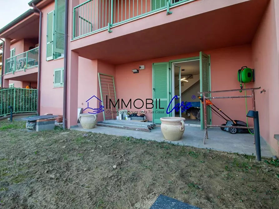 Immagine 32 di Appartamento in vendita  a Collesalvetti