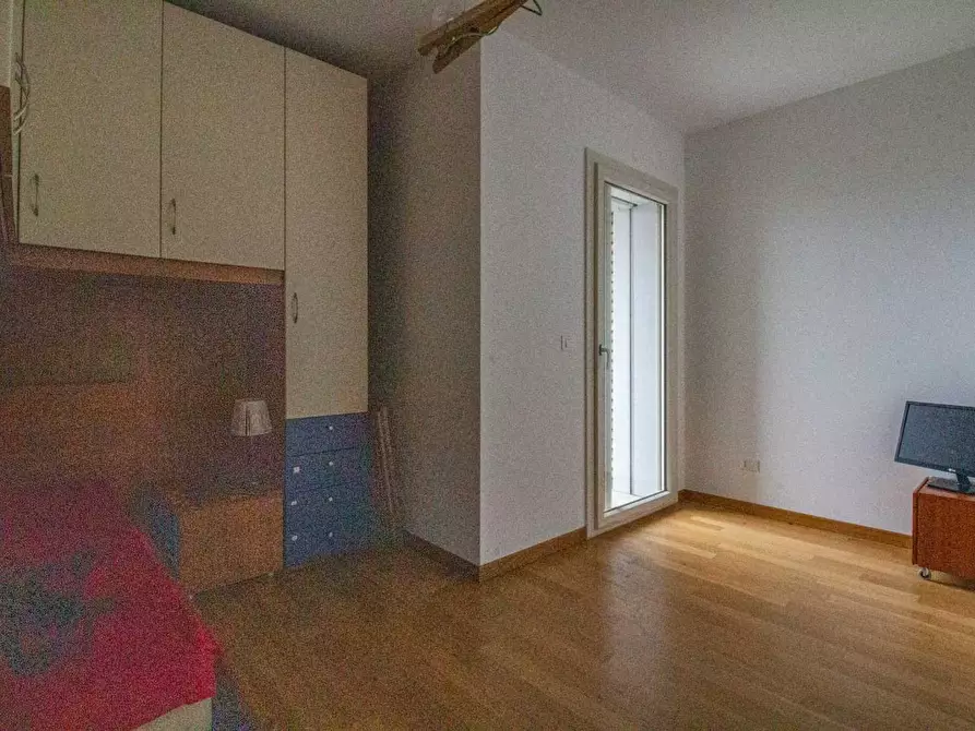 Immagine 17 di Appartamento in affitto  a Pisa