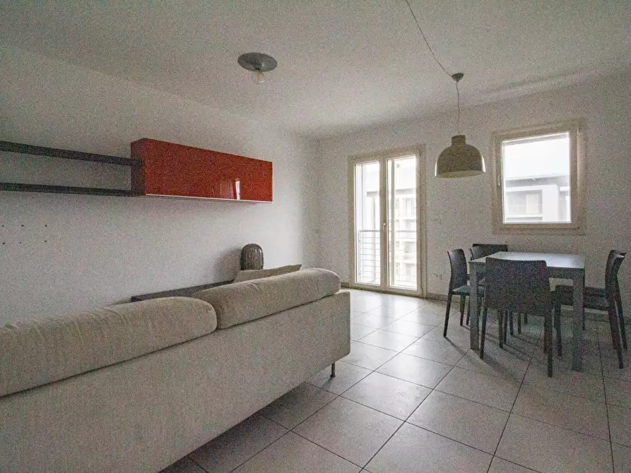 Immagine 1 di Appartamento in affitto  a Pisa