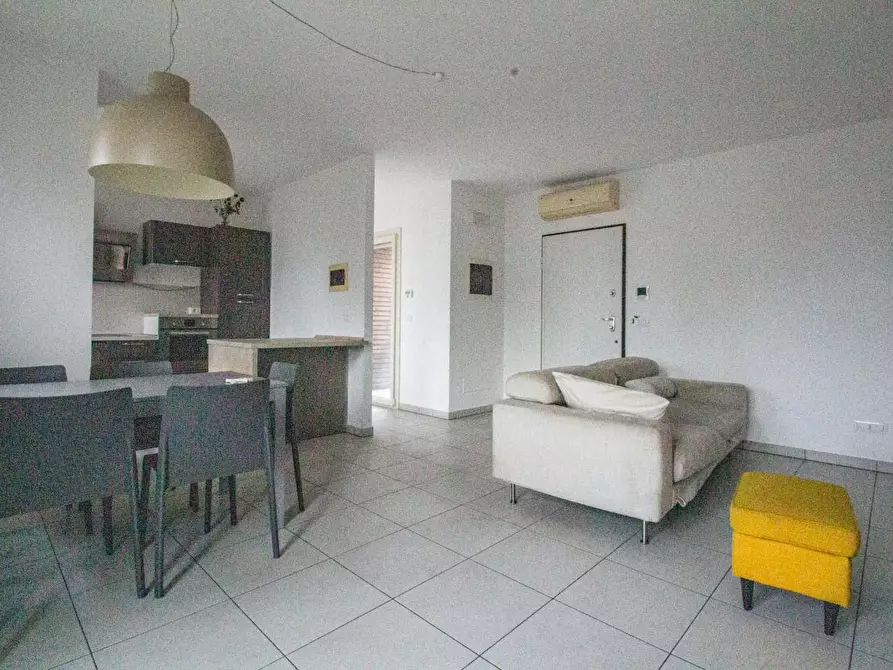 Immagine 6 di Appartamento in affitto  a Pisa