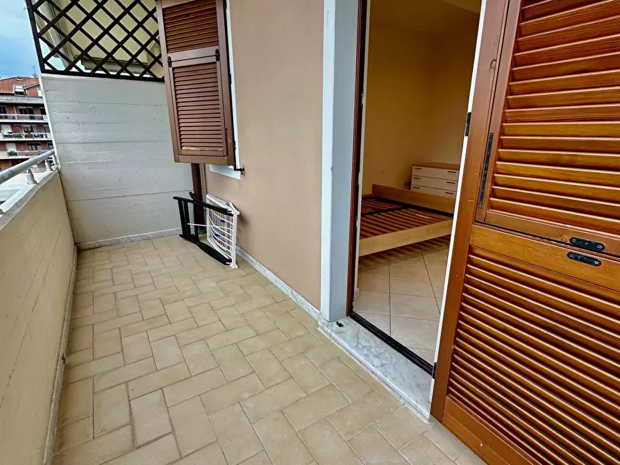 Immagine 15 di Appartamento in vendita  a Carrara