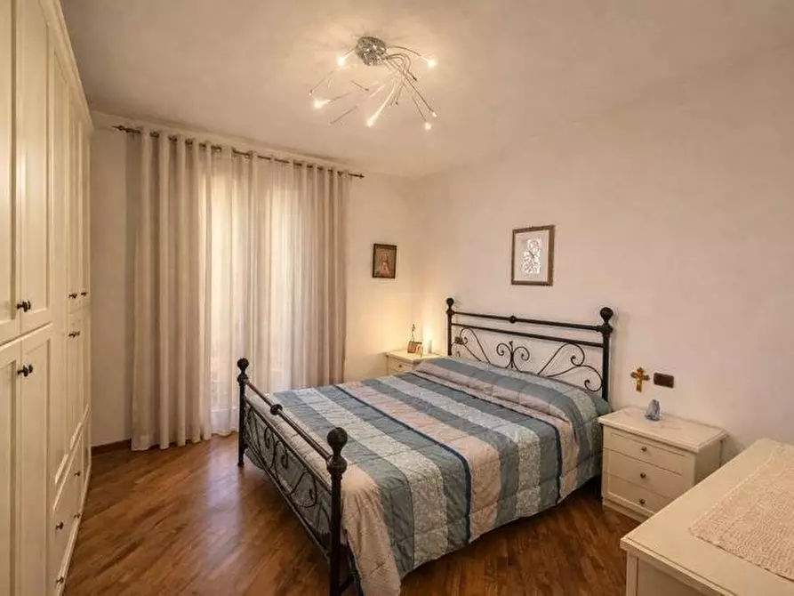 Immagine 14 di Appartamento in vendita  a Pontedera