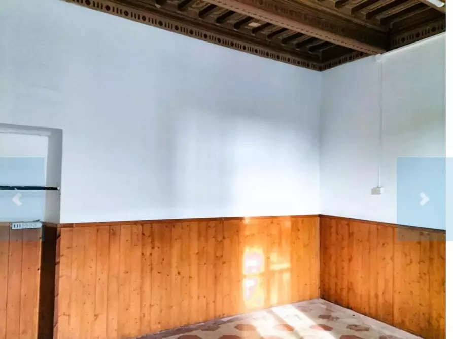 Immagine 7 di Locale commerciale in affitto  a Capannoli