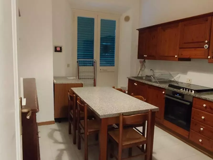 Immagine 2 di Appartamento in affitto  a Pisa