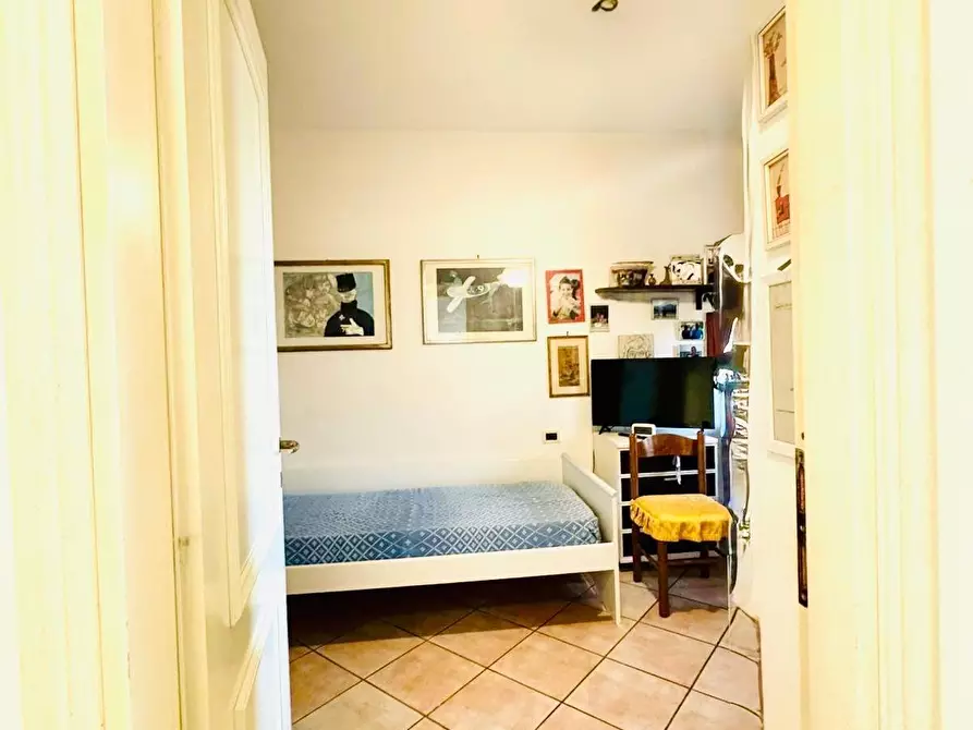 Immagine 6 di Appartamento in vendita  a Carrara