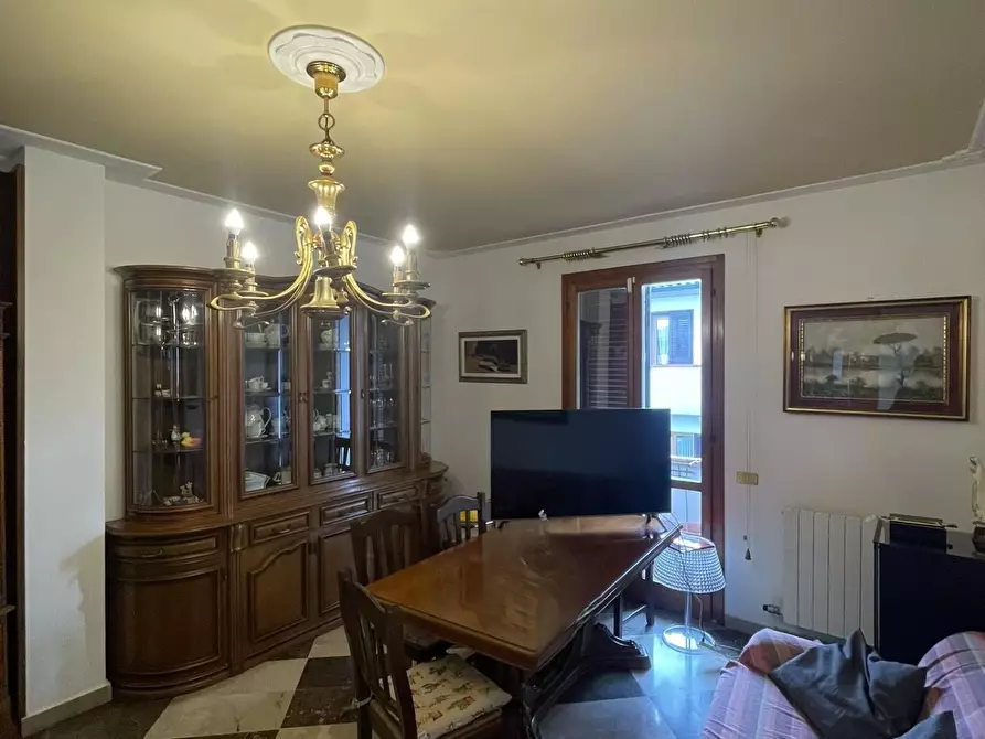 Immagine 2 di Appartamento in vendita  a Santa Maria A Monte