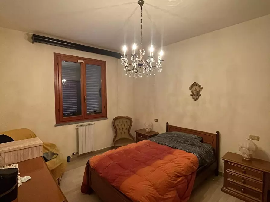 Immagine 6 di Appartamento in vendita  a Santa Maria A Monte