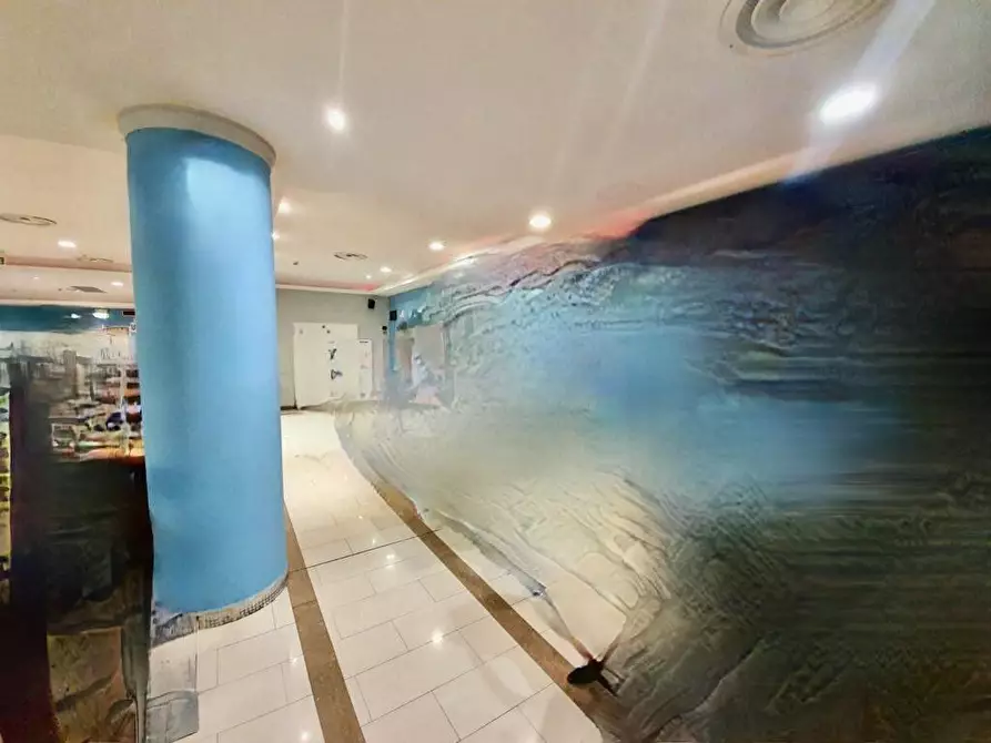 Immagine 4 di Capannone industriale in vendita  a Livorno