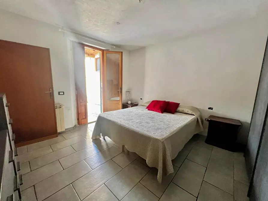 Immagine 10 di Appartamento in vendita  a Empoli