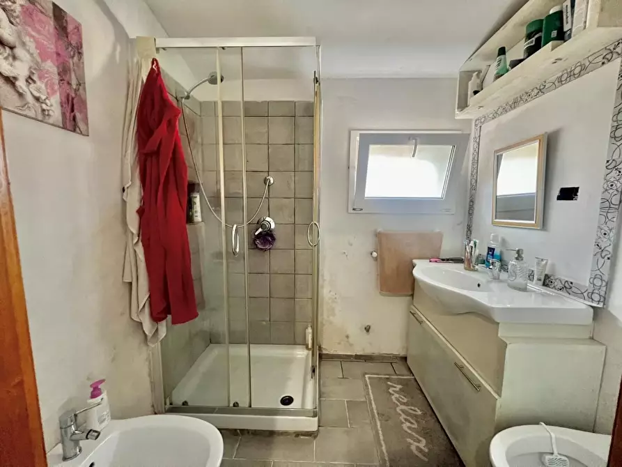 Immagine 19 di Appartamento in vendita  a Empoli