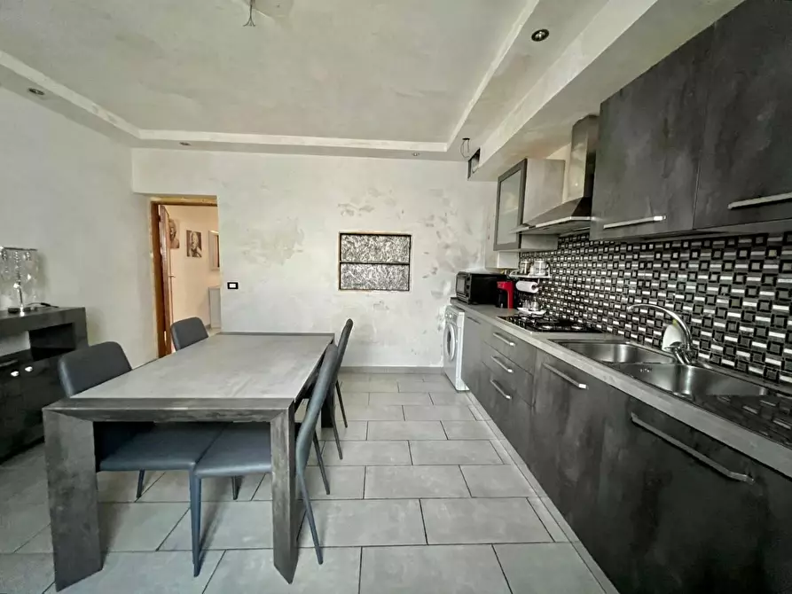 Immagine 4 di Appartamento in vendita  a Empoli